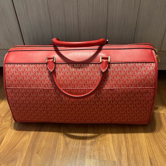 Brand new with tags! - Picture 4 of 7